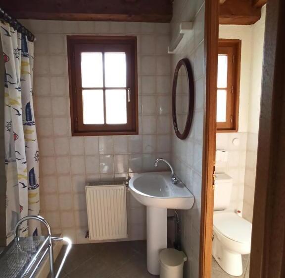 مبيت وإفطار Chambres D Hôtes De Malvalette