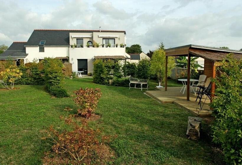 مبيت وإفطار Chambres D'hôtes Les 3 Vallées