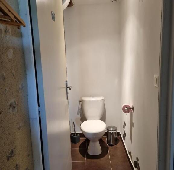 مبيت وإفطار Domaine De La Rue