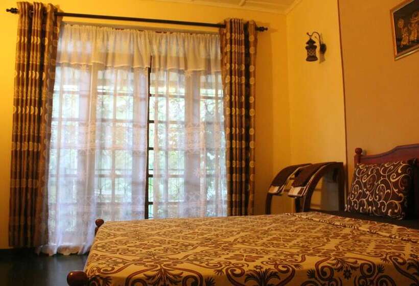 ベッドアンドブレックファースト Kandy Guesthouse