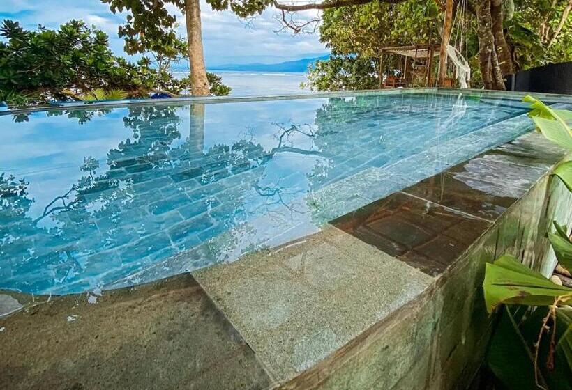 住宿加早餐 Krui Surfing