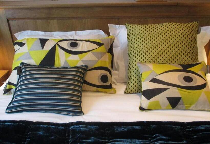 مبيت وإفطار La Charmeraie