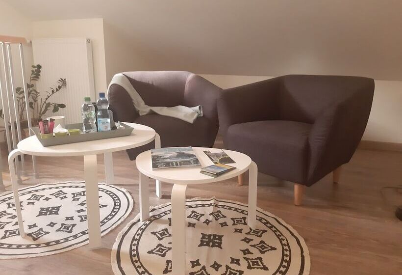 مبيت وإفطار Le Feneau Maison D Hôtes