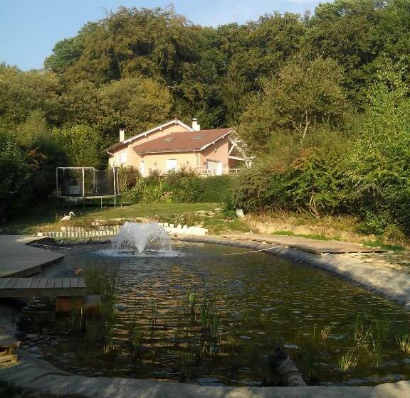 住宿加早餐 Le Jardin Ombragé