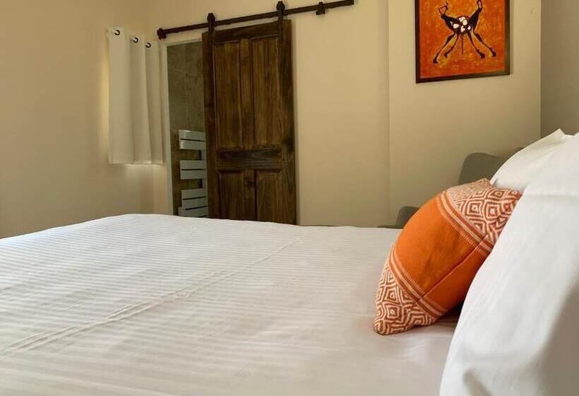 Bed and Breakfast Le Mas Aux Cedres   Teritoria