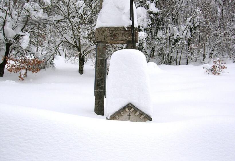 住宿加早餐 Mansarda Viti