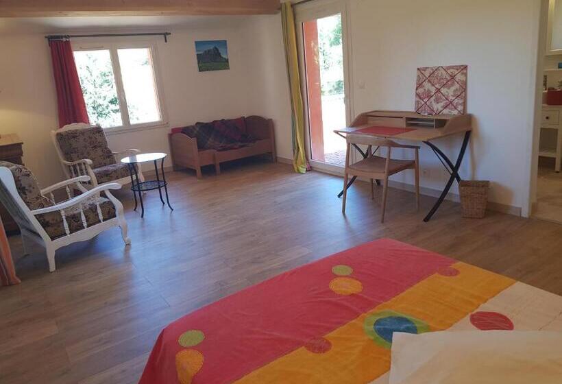 مبيت وإفطار Mas Des Ballats