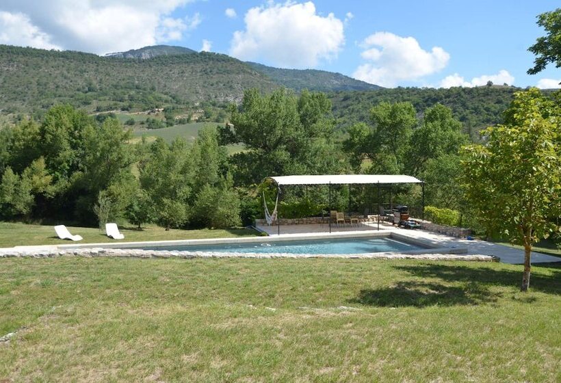 צימר Saint Antonin Chambre D Hotes