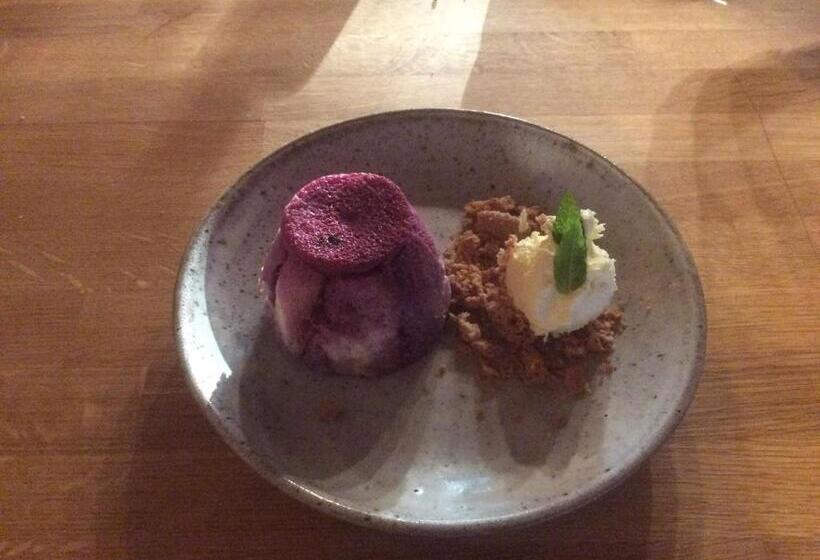 ベッドアンドブレックファースト Spruce Lake