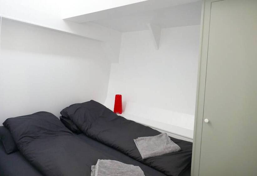 Boathotel Rotterdam Wilhelmina