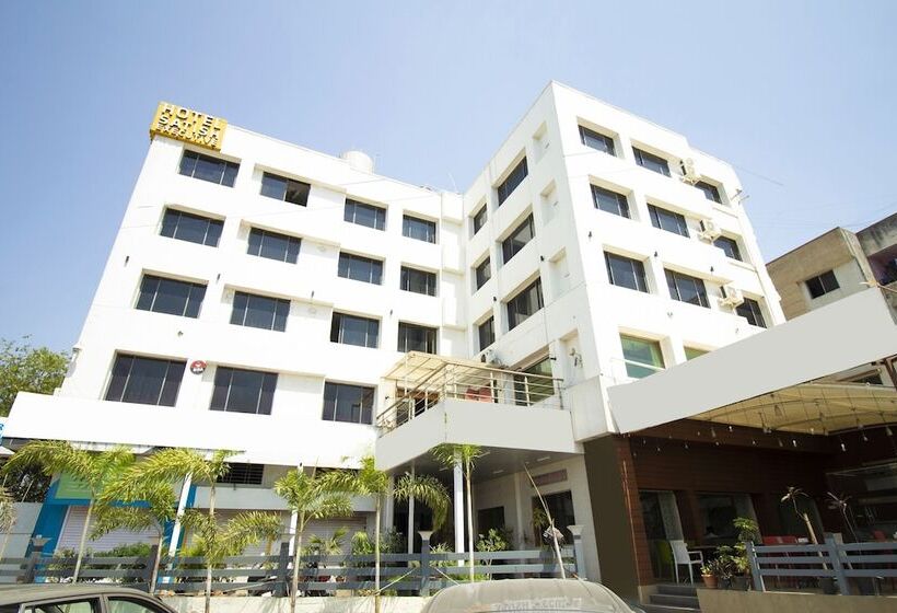 Capital O 40904 Hotel Satish Executive