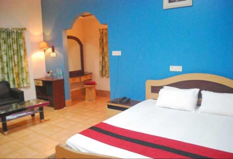 Chilapata Green Resort Hostel