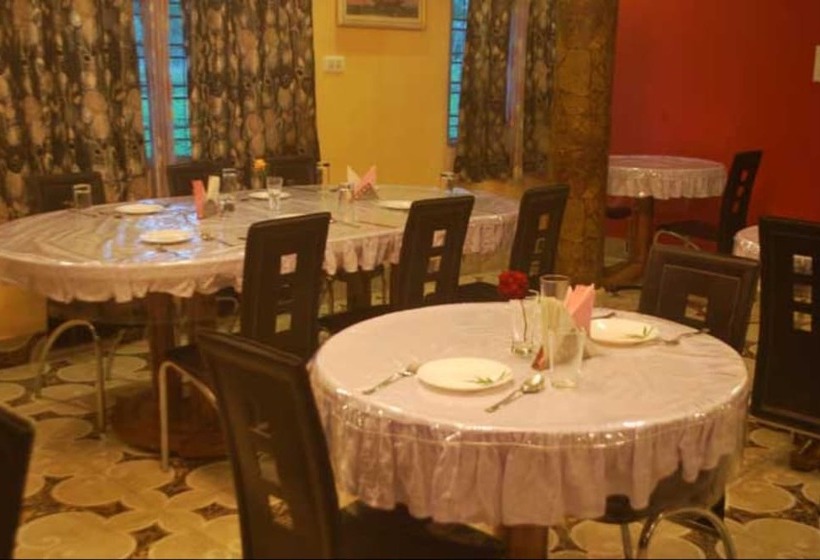 Chilapata Green Resort Hostel