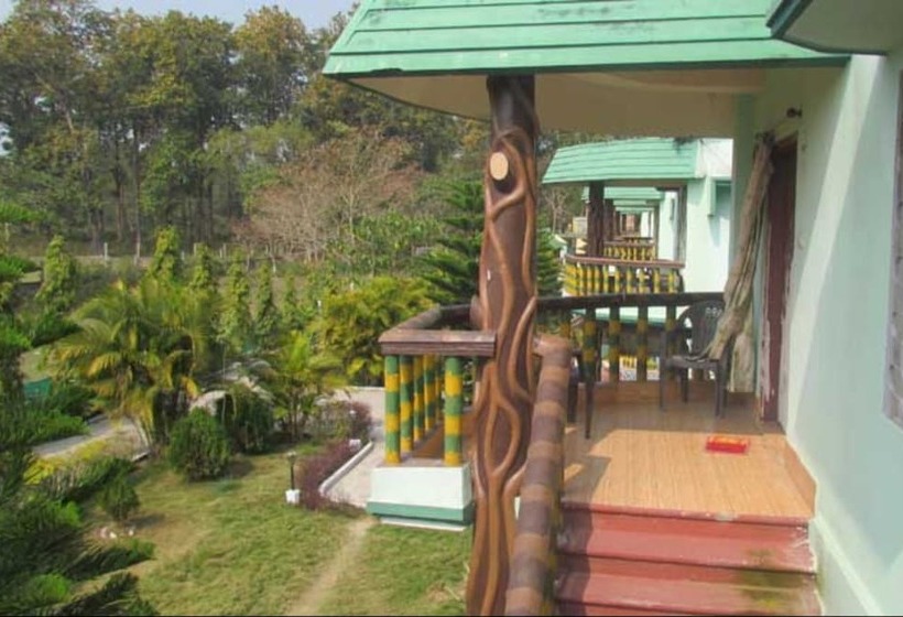 Chilapata Green Resort Hostel