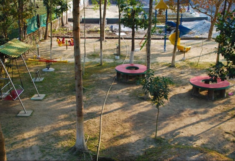 Chilapata Green Resort Hostel