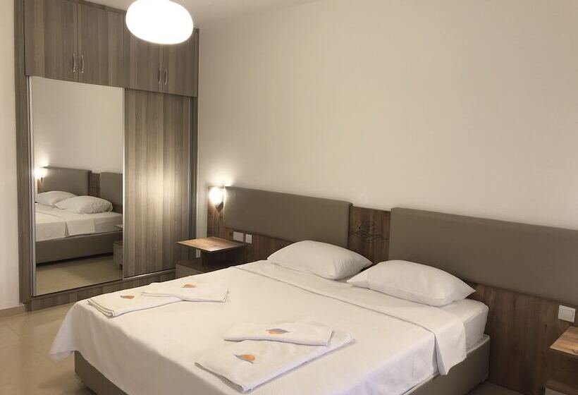 Deniz Airport Suites