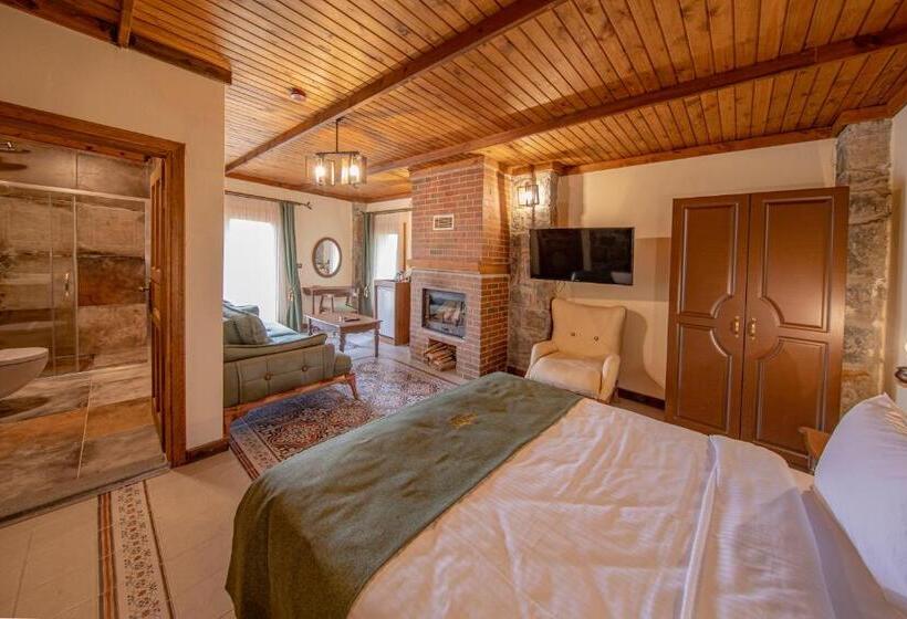 Foleya Mountain Resort Hotel & Villas