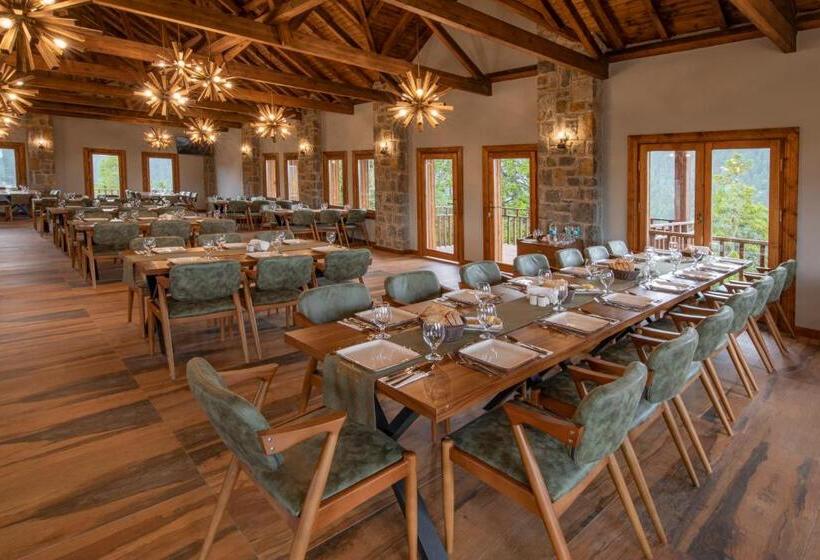 Foleya Mountain Resort Hotel & Villas