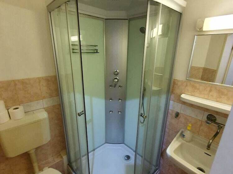 Forró Fogadó & Bauer Bistro