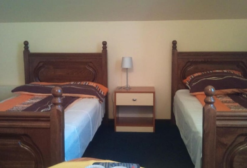 Forró Fogadó & Bauer Bistro