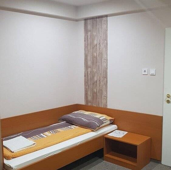 Forró Fogadó & Bauer Bistro