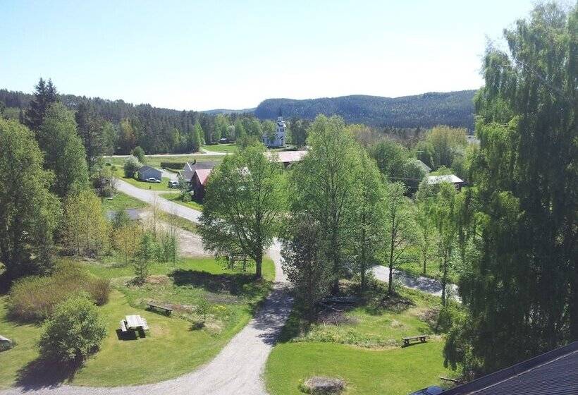 فندق صغير B&b Gillhov & Camping