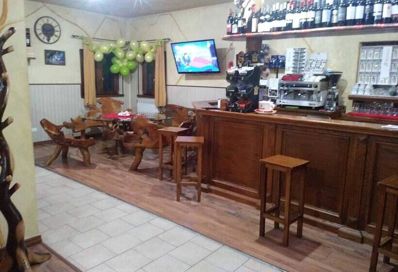 فندق فئة نجمة واحدة Ristorante Albergo Rifugio Montescuro