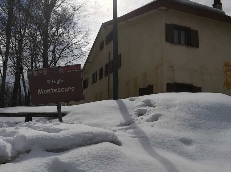 فندق فئة نجمة واحدة Ristorante Albergo Rifugio Montescuro