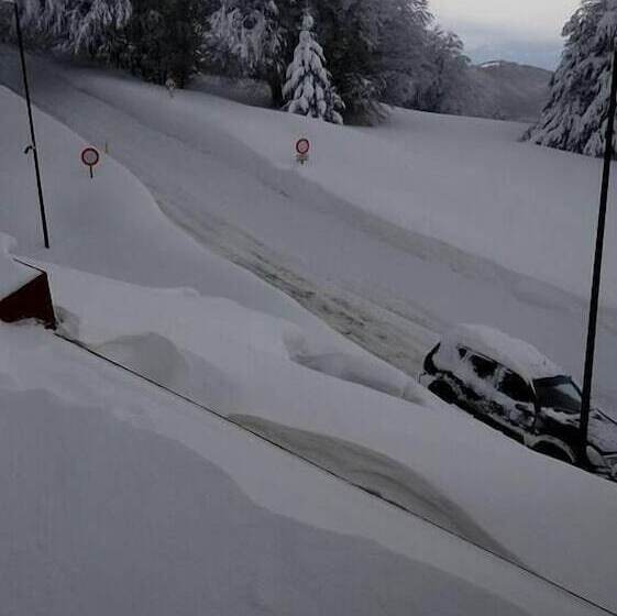 فندق فئة نجمة واحدة Ristorante Albergo Rifugio Montescuro