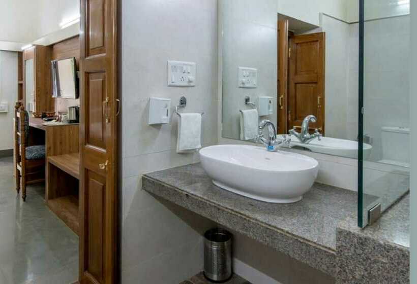 Отель 1946 Navdeep Homestay