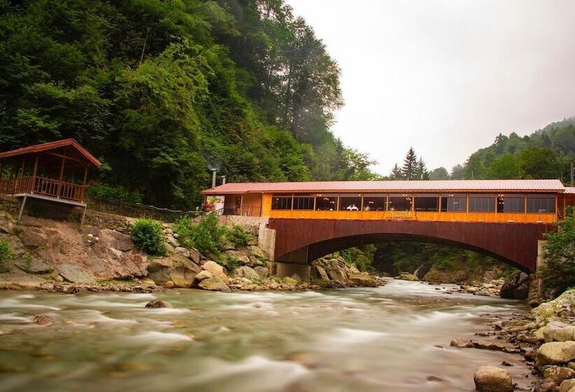 酒店 Adile Sultan Konagi