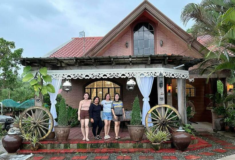 호텔 Bognot Lodge Mt Pinatubo Guesthouse