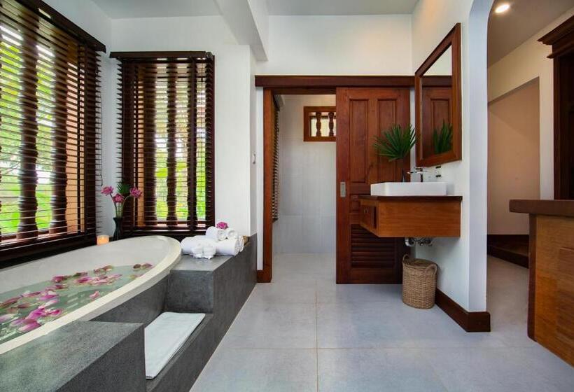 בית מלון כפרי Angkor Privilege Resort & Spa