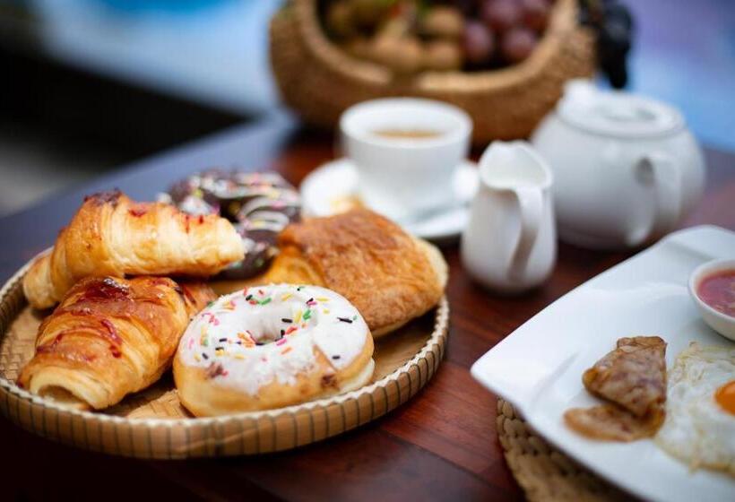 בית מלון כפרי Angkor Privilege Resort & Spa