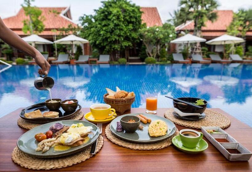 בית מלון כפרי Angkor Privilege Resort & Spa