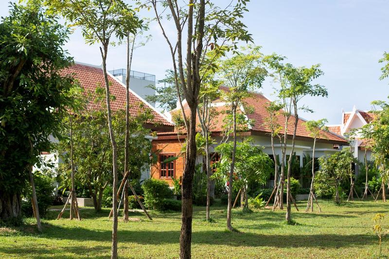 בית מלון כפרי Angkor Privilege Resort & Spa