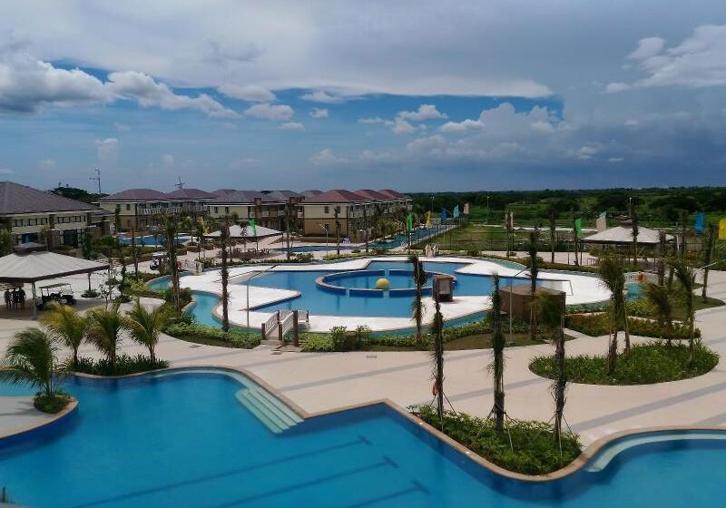 فندق Aquamira Resort & Residence