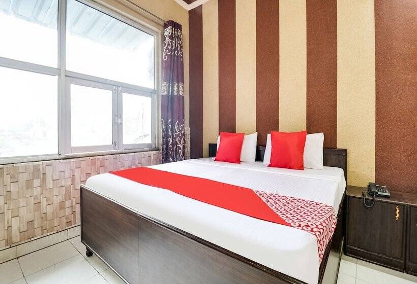 Hotel Arora By Oyo Rooms
