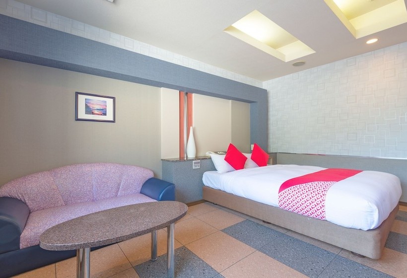 Отель Avail By Oyo Rooms