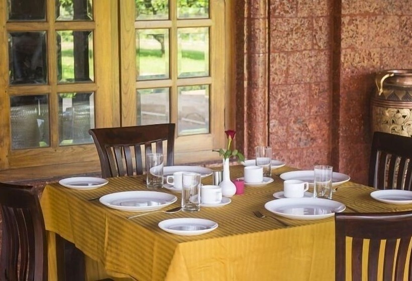 בית מלון כפרי Ayurvedic Village