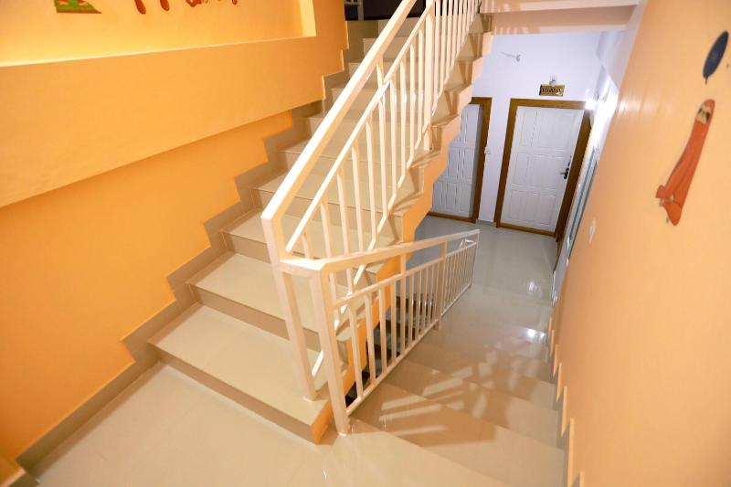 فندق Base9 Airport