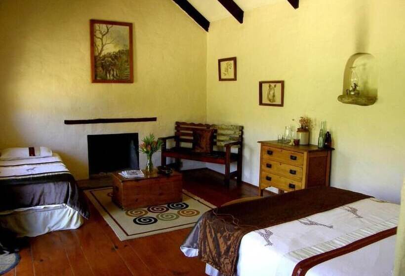 فندق Baviaans Lodge