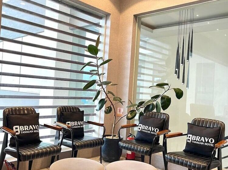בית מלון כפרי Bravo Tanauan
