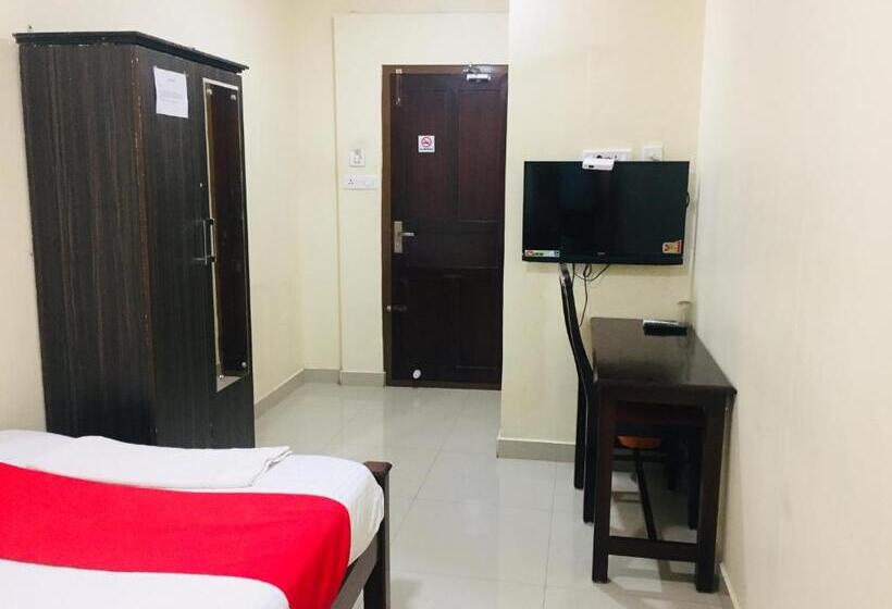 호텔 Brindavan Residency