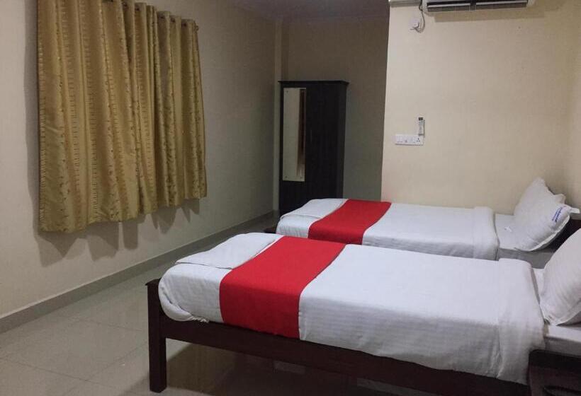 호텔 Brindavan Residency