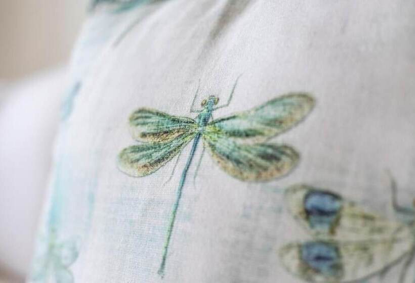 בית מלון כפרי Bukit Pool Suites