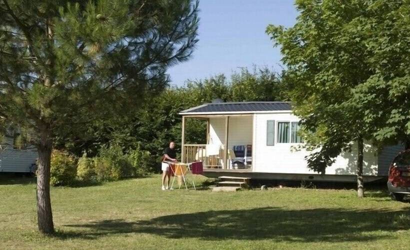 בית מלון כפרי Camping Du Pas Des Biches