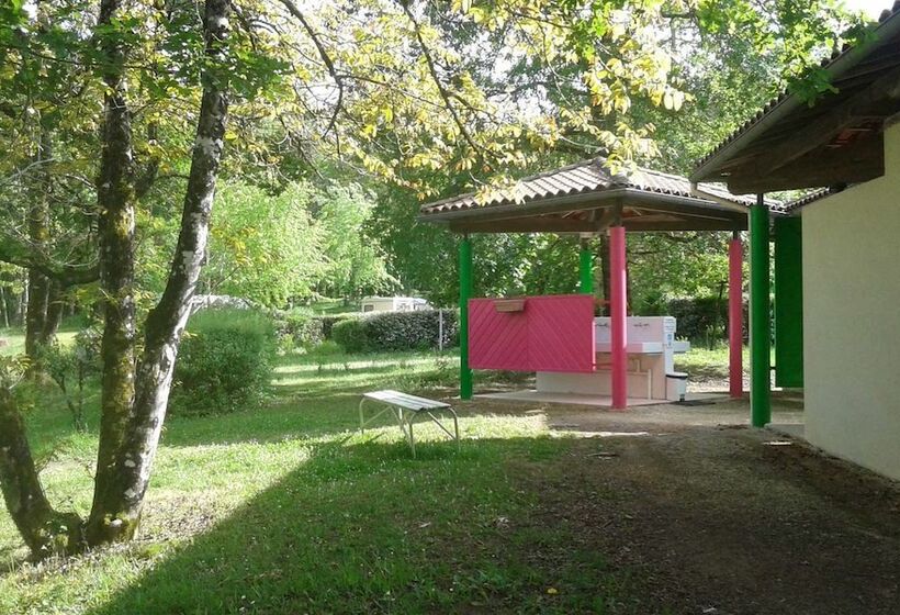酒店 Camping Le Repaire   Les Chalets