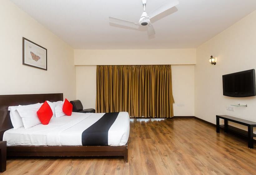 فندق Capital O 35403 Discover Resorts