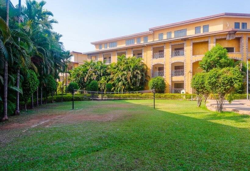 فندق Capital O 35403 Discover Resorts